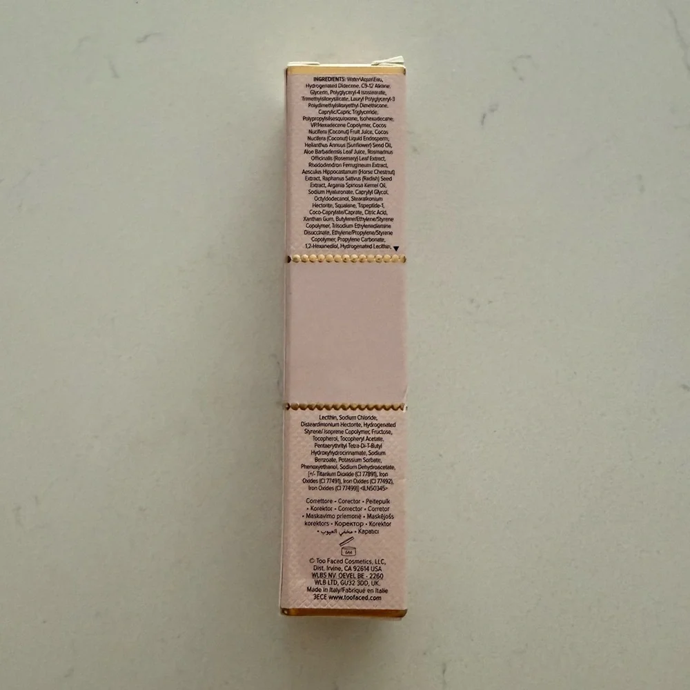Too Faced Born This Way Ethereal Light Illuminating Smoothing Concealer Honeybun